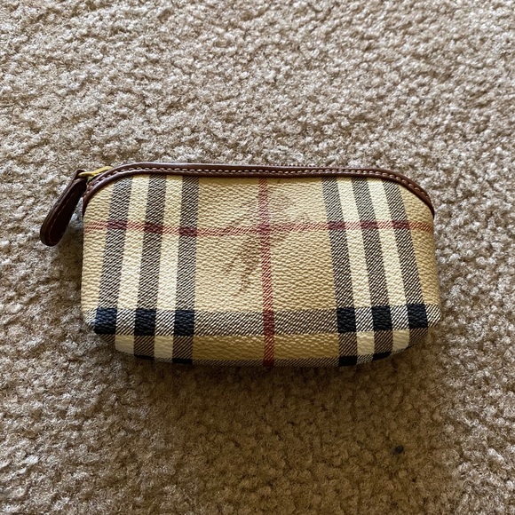 burberry coin purse
